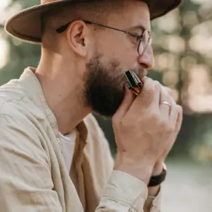 Harmonica: Playing Old-Time Tunes